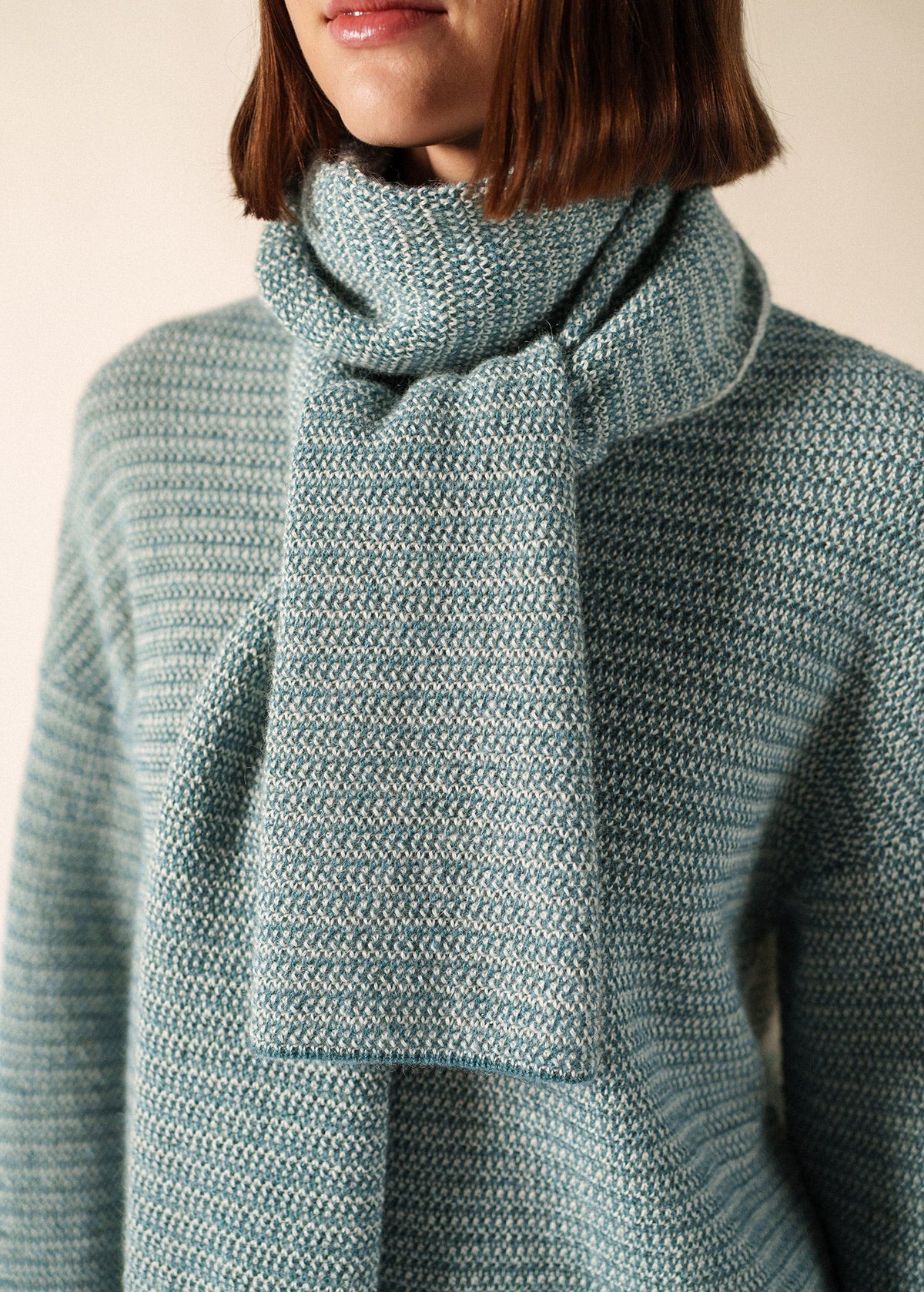 ASCAIN Scarf (COASTAL BLUE / WINTER WHITE)