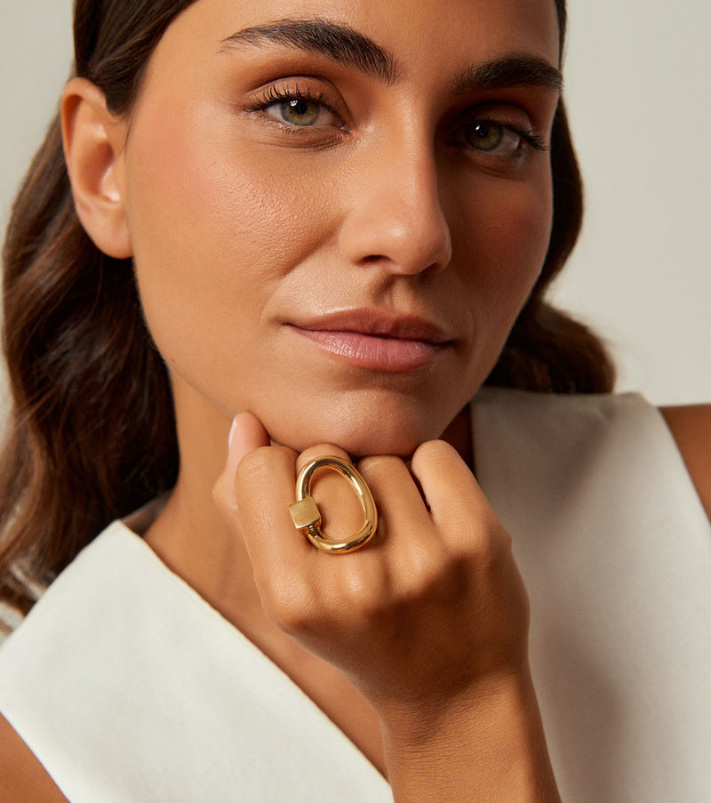 Queen Ring