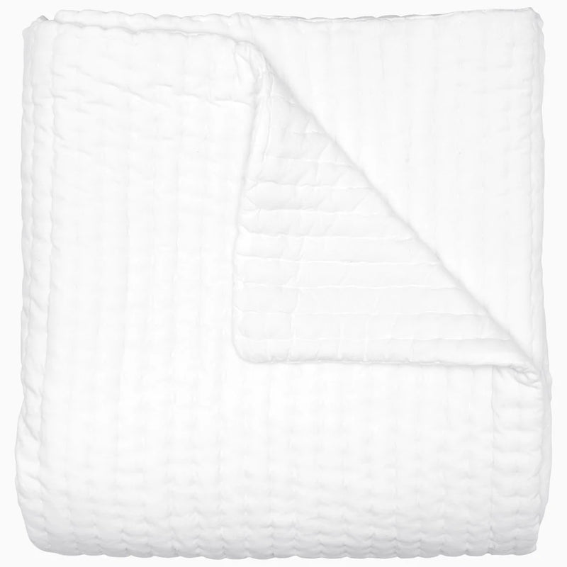 Velvet White Quilt