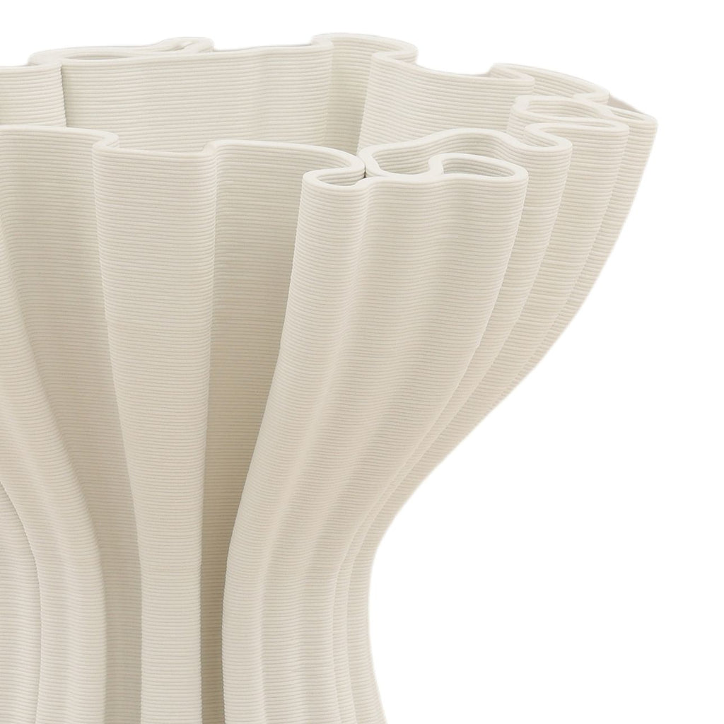 dove vase
